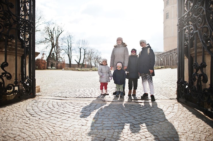 Best Age to Travel Internationally with Kids